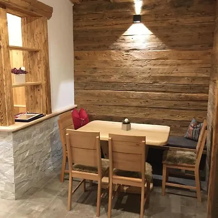 Bauernhof Hinterfirst Apartmán *